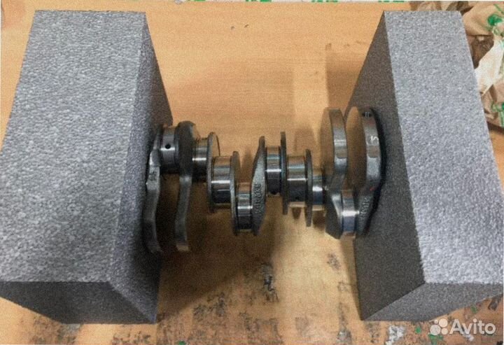 Коленвал Land Rover 306DT Оригинал. Из Европы