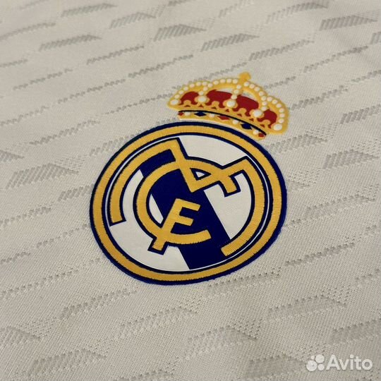 Футбольна форма Реал Мадрид 23/24
