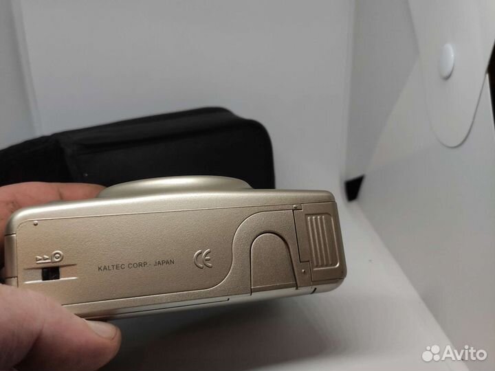 Плёночный фотоаппарат