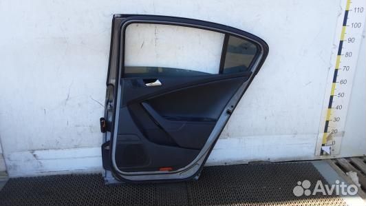 Дверь задняя правая volkswagen passat B6 (LDN15FT0