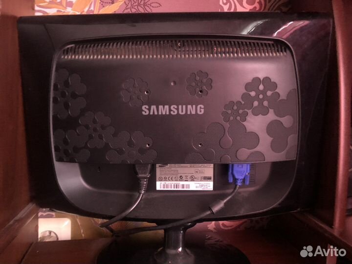 Монитор для компьютера, 20 дюймов