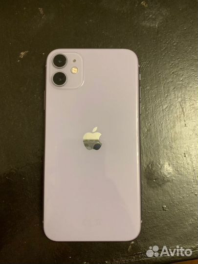 iPhone 11, 64 ГБ