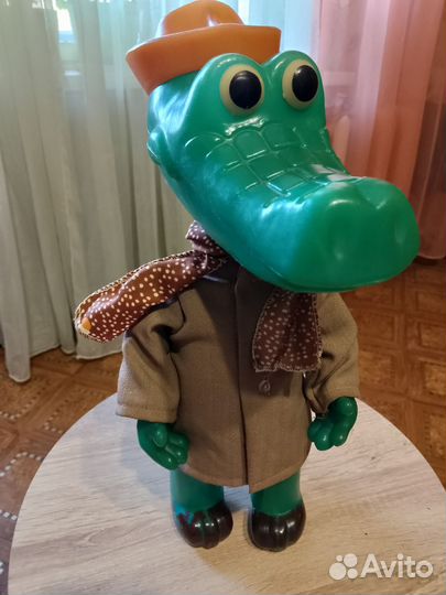 Игрушка СССР крокодил Гена