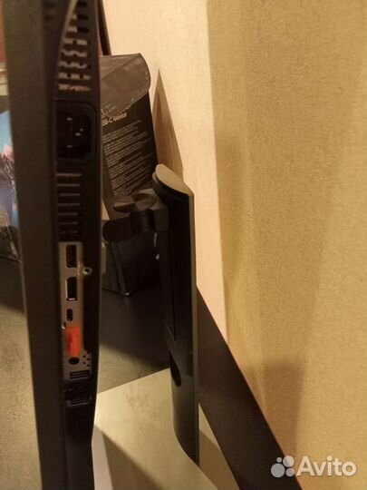 Монитор Dell 24 новый