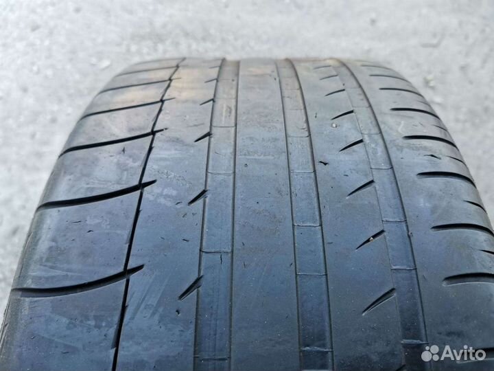 Michelin Agilis 245/40 R17