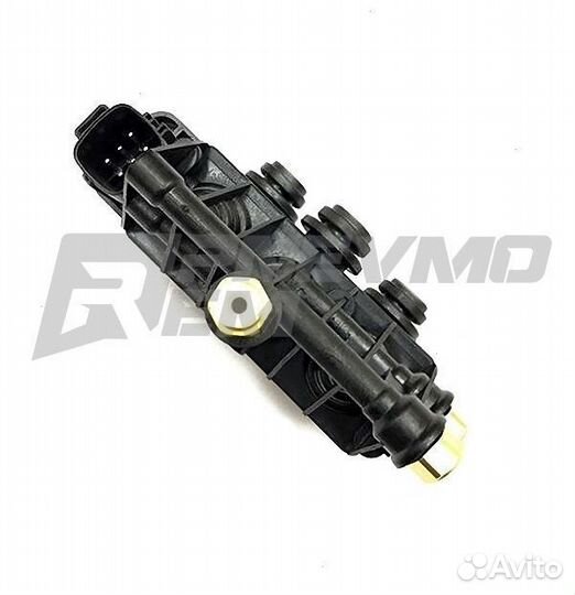 Блок клапанов пневмоподвески Land Rover Discovery