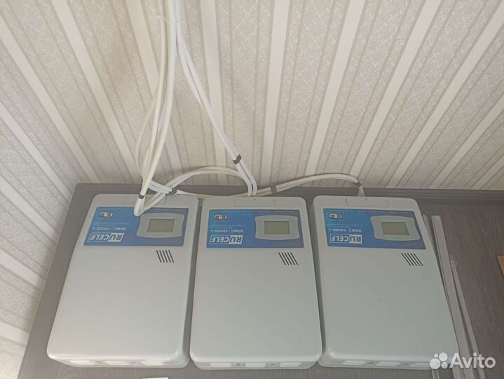 Стабилизатор напряжения настенный