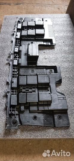 Кожух замка капота передний Chery Tiggo 8 Pro Max