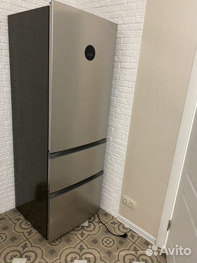 Холодильник новый