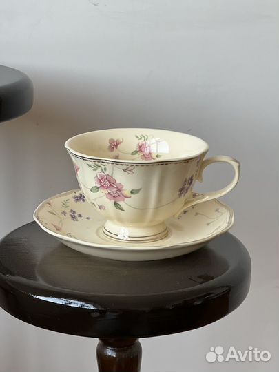 Набор столовой посуды на 6 персон,чайный набор