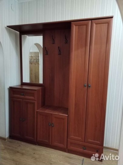 Шкаф