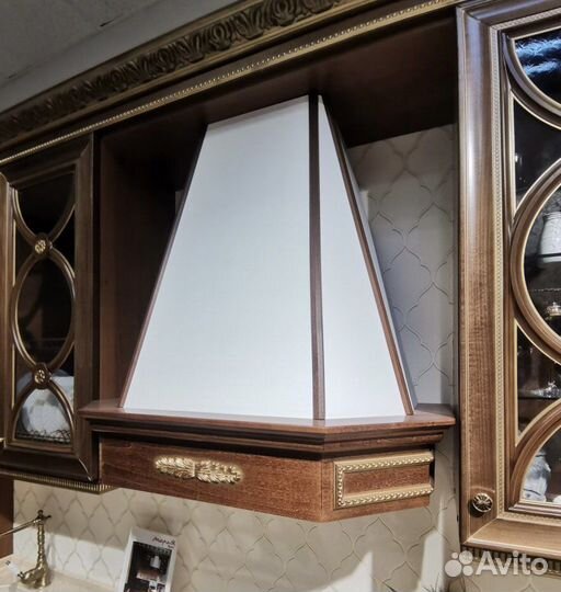 Вытяжка для кухни классика премиум Falmec Италия