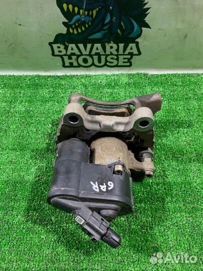 Суппорт задний правый Audi Q3 8UB CPS 2012