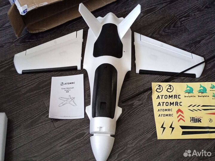 Самолет AtomRC Dolphin + комплектующие FPV