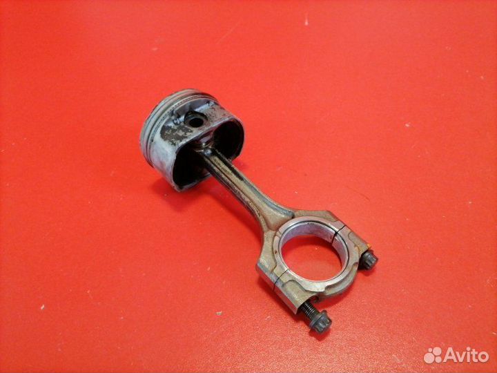 Поршень с шатуном Hyundai Solaris RB G4FC 2012