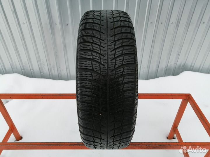 Bridgestone Blizzak LM-001 215/60 R16 99H