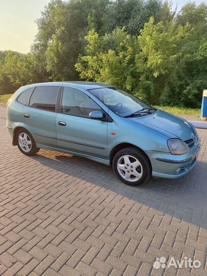 Nissan Almera Tino 1.8 МТ, 2001, 235 000 км