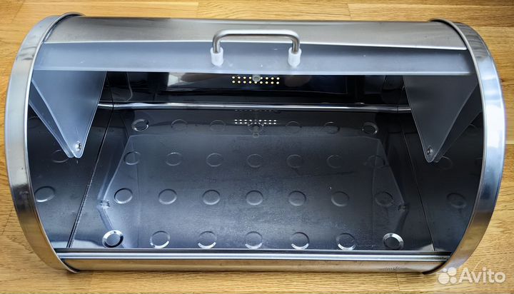 Хлебница металлическая