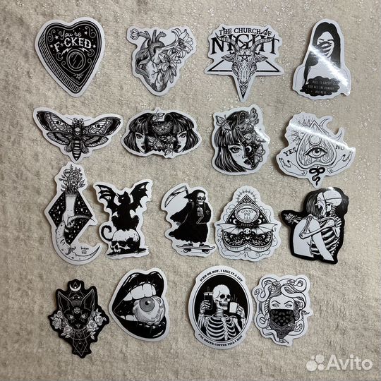 Наклейки на телефон 39 шт