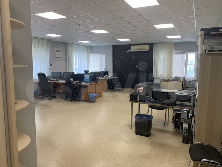 Просторный, светлый офис 24/7, 92 м² с арендатором