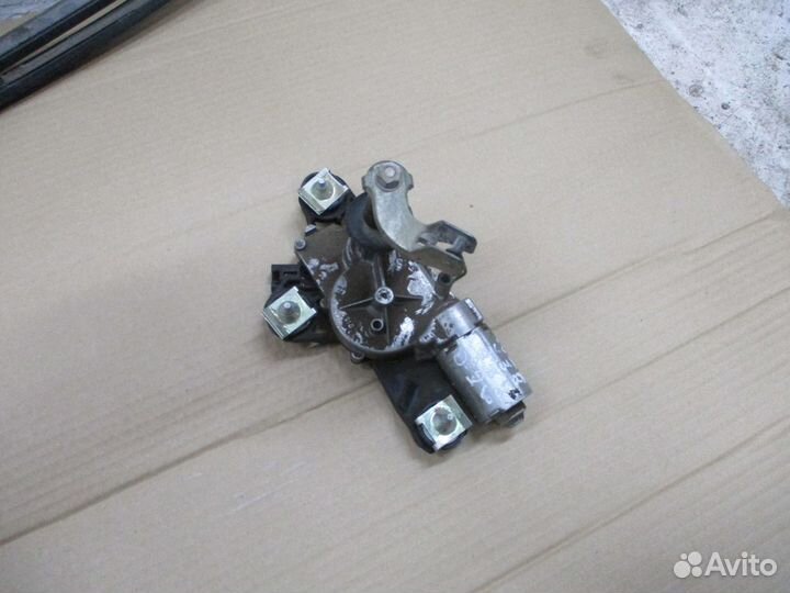 Моторчик стеклоочистителя задний Форд Фокус 2