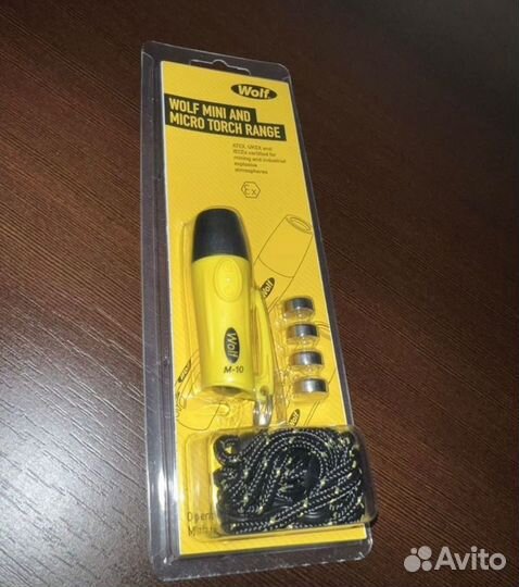 Фонарик Wolf M10 micro