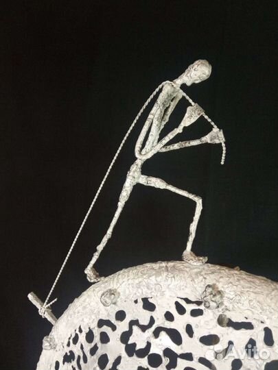 Часы кованые настенные 