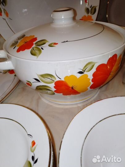 Сервиз столовый