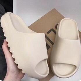 Тапки adidas yeezy slide