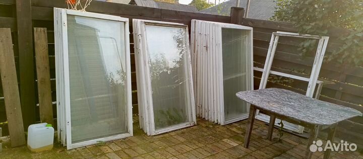 Продам рамы со стеклами