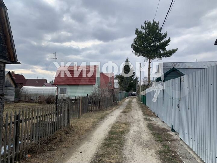 Дача 50,7 м² на участке 4 сот.