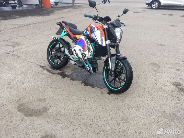 KTM duke 125