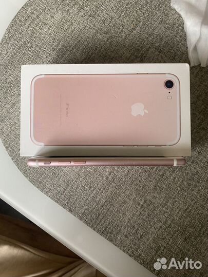 iPhone 7, 32 ГБ