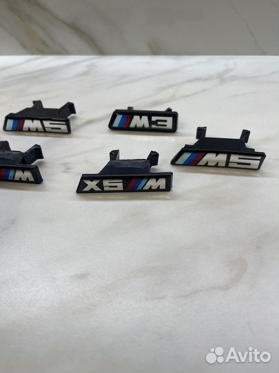 Шильдик эмблема в ноздри Bmw M5, M3, X5M, X6M