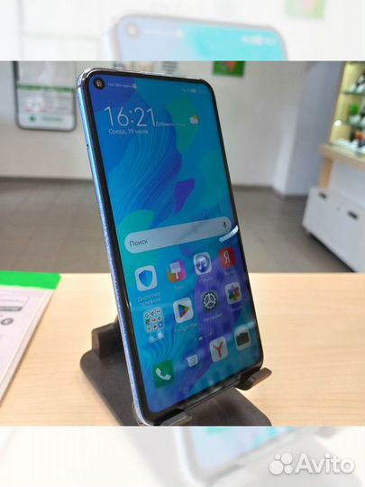 Смартфон Huawei Nova 5T 6/128GB