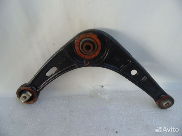 Рычаг передний левый рено лагуна 1999 г. 4003369