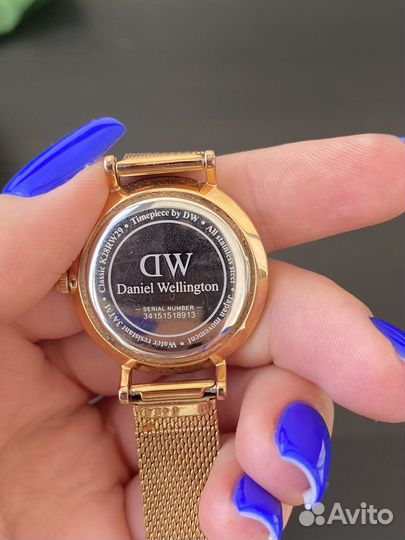 Часы daniel wellington