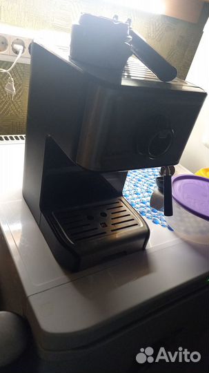 Кофеварка рожковая Scarlett SC-CM33014