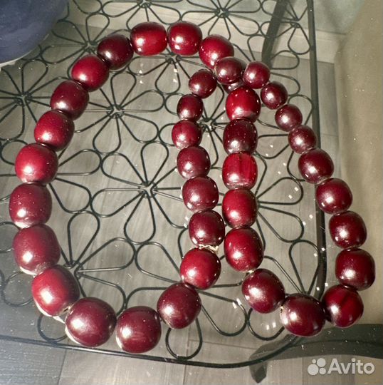 Бакелитовые бусы