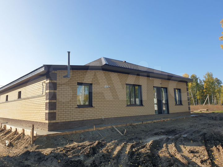 Дом 137 м² на участке 10 сот.