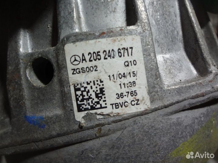 Опора подушка двигателя правая Мерседес 205