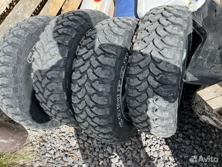 Продам комплект колес