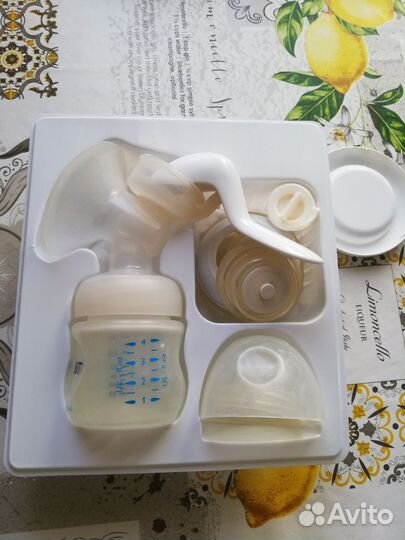 Молокоотсос avent ручной