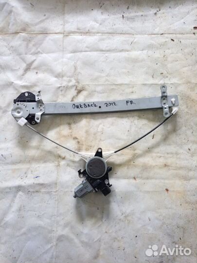 Стеклоподъемник передний правый Subaru Legacy BR9