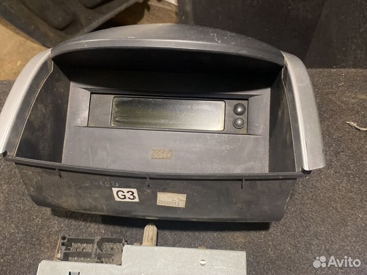 Заводская магнитола Renault Koleos