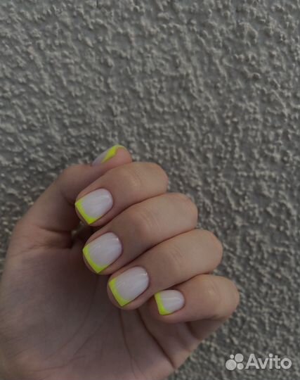 Мастер маникюра педикюра