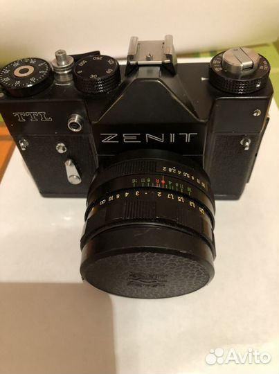 Плёночный фотоаппарат зенит ттl, зеркальный