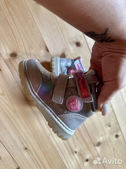 Ботинки демисезонные для девочки 24 25