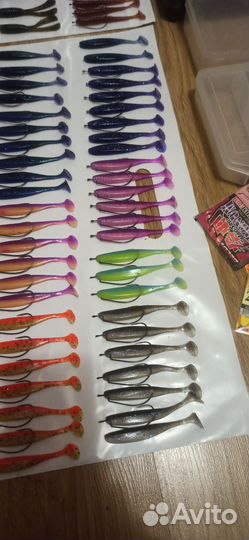 Продам набор виброхвостов 211шт