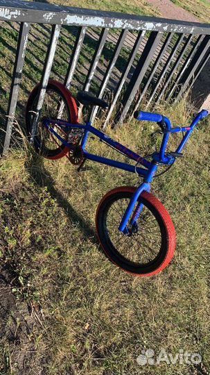 Трюковой велосипед бмх